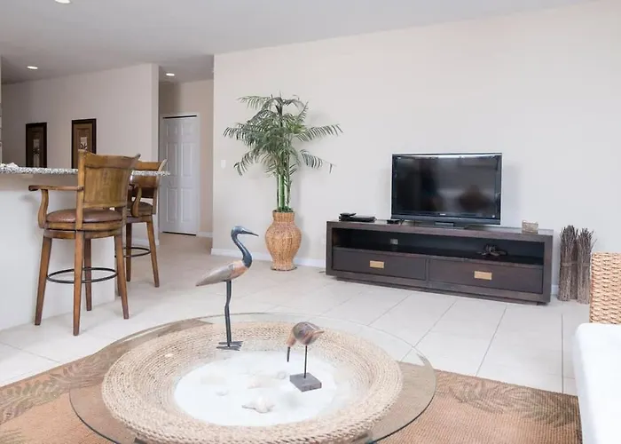 Ferienhaus Spacious Beach-inspired With Resort-style Amenities & Club Access